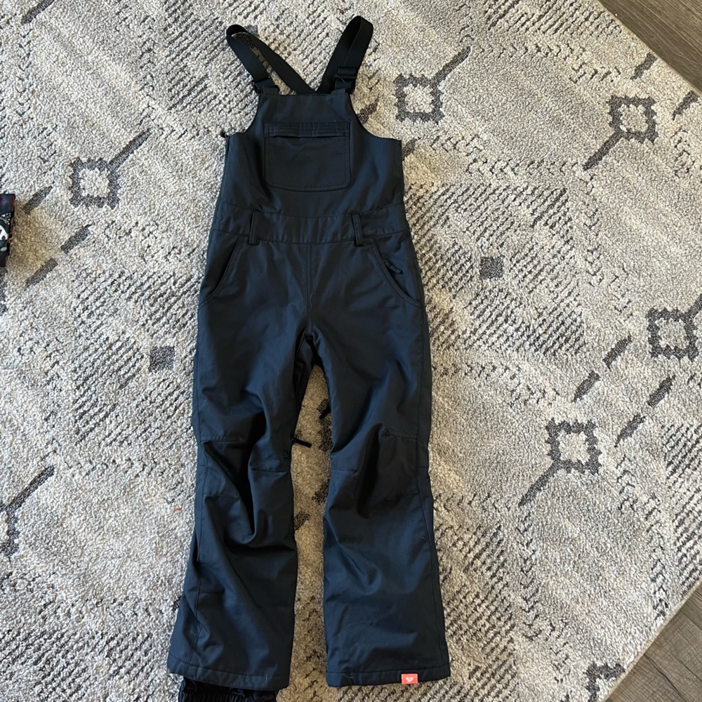 COPY - Roxy Non-Stop Snow Bib Pants for Girls in True Black size M-8.